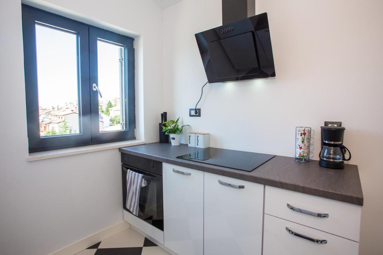 Black & White Apartment Rovinj Exteriér fotografie