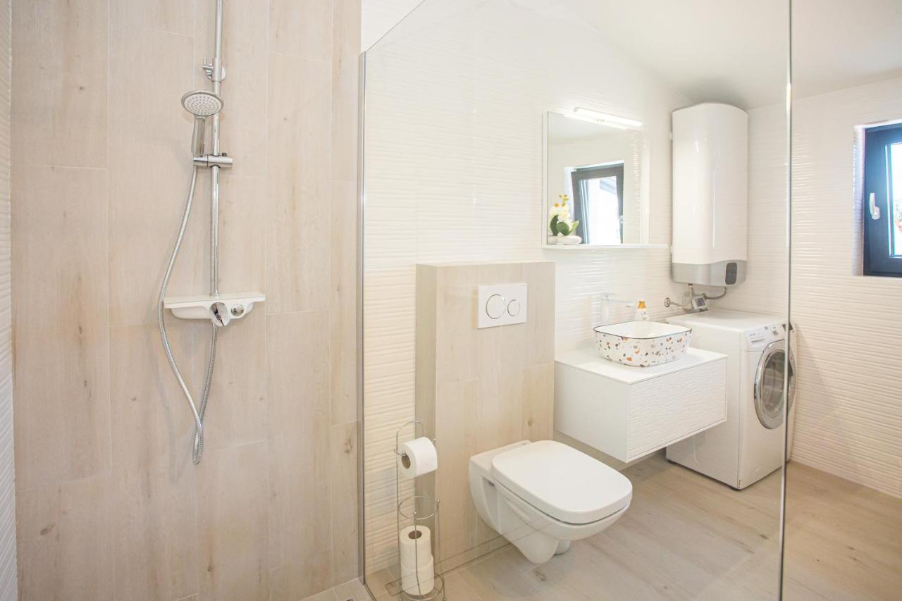 Black & White Apartment Rovinj Exteriér fotografie